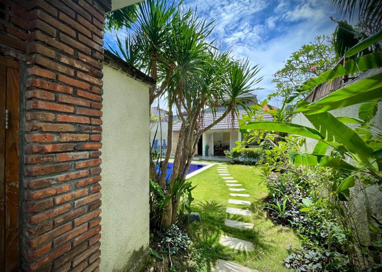 Villa Majegau 1 By Deasha Seminyak  Exterior photo