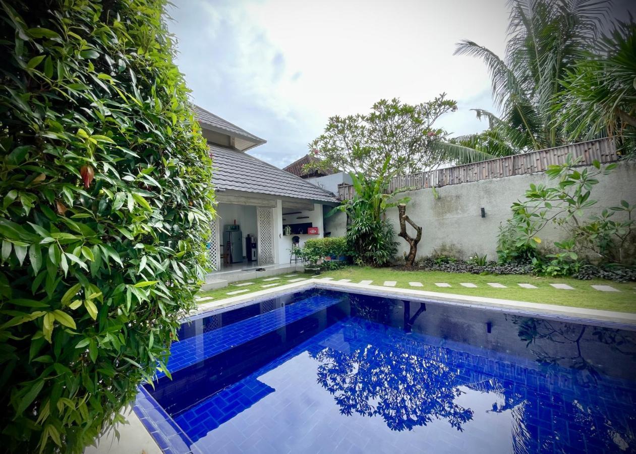 Villa Majegau 1 By Deasha Seminyak  Exterior photo
